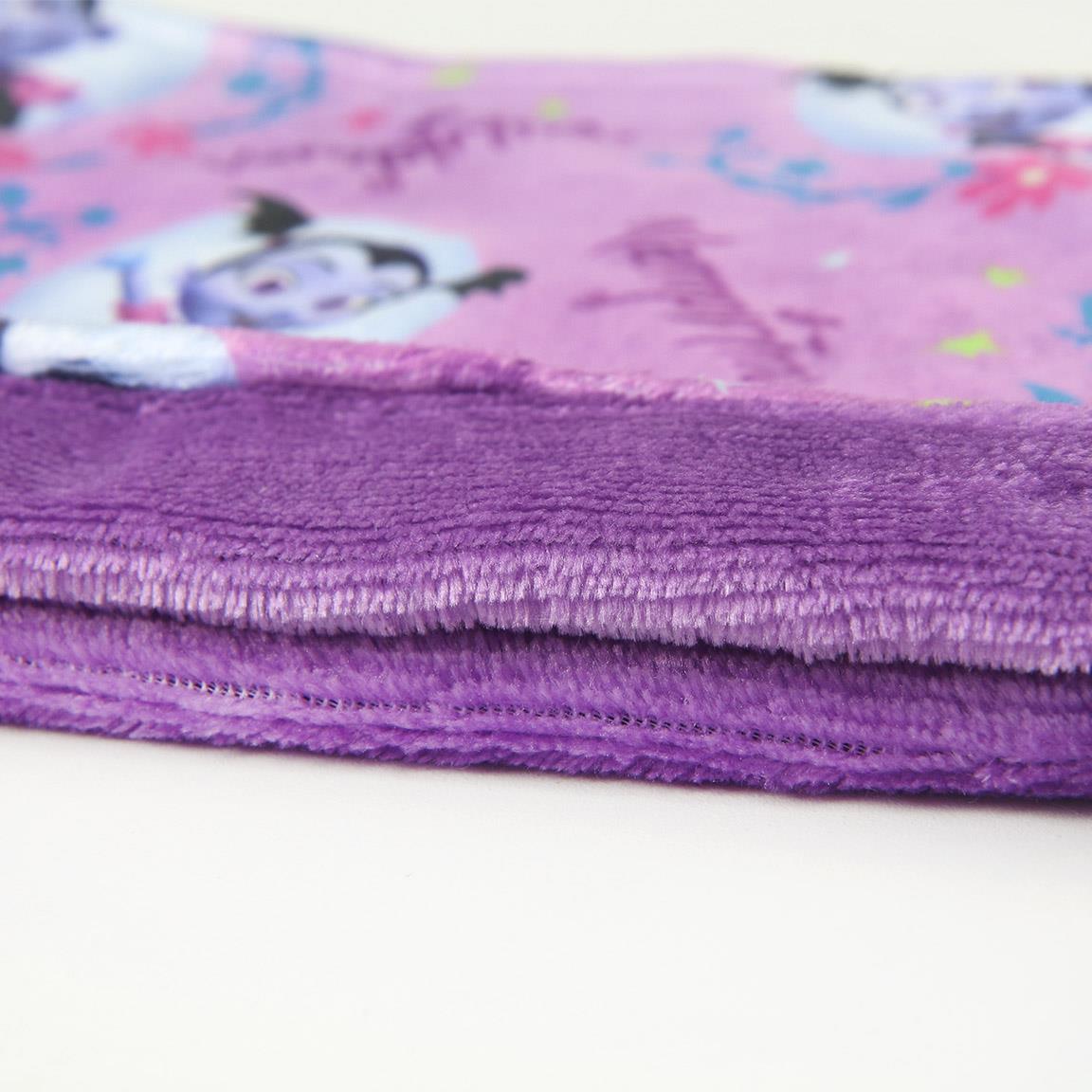 Disney Vampirina Childs Snood Disney Vampirina Childs Snood