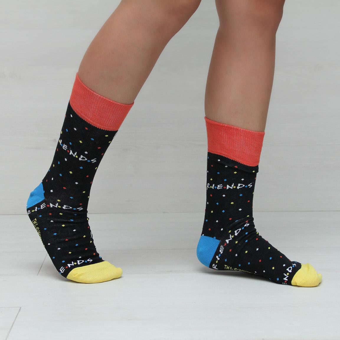 Pack of 3 Friends Socks - Size 4-7 - 2200007122