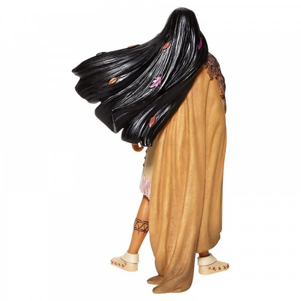 Disney Showcase Pocahontas Couture de Force Figurine Disney Showcase Pocahontas Couture de Force Figurine