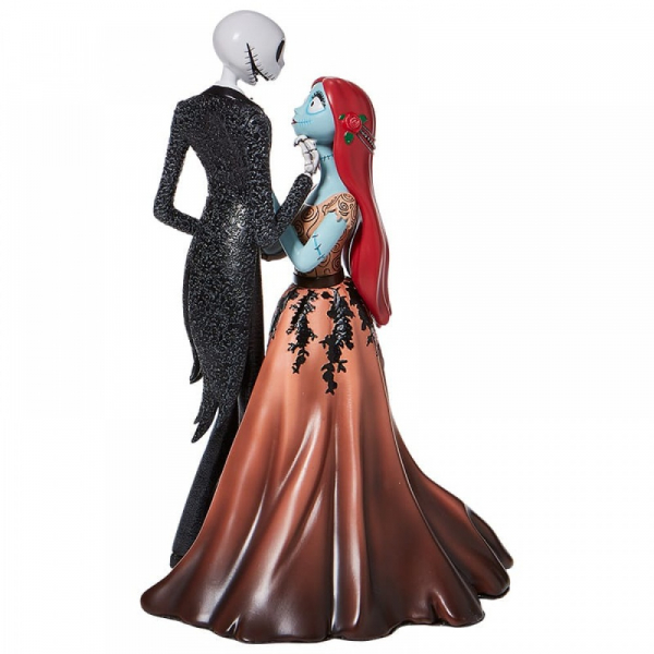 Disney Showcase Jack and Sally Couture de Force Figurine - 6008701 Disney Showcase Jack and Sally Couture de Force Figurine - 6008701