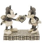Jim Shore Disney Traditions Real Sweetheart (Mickey & Minnie Figurine)