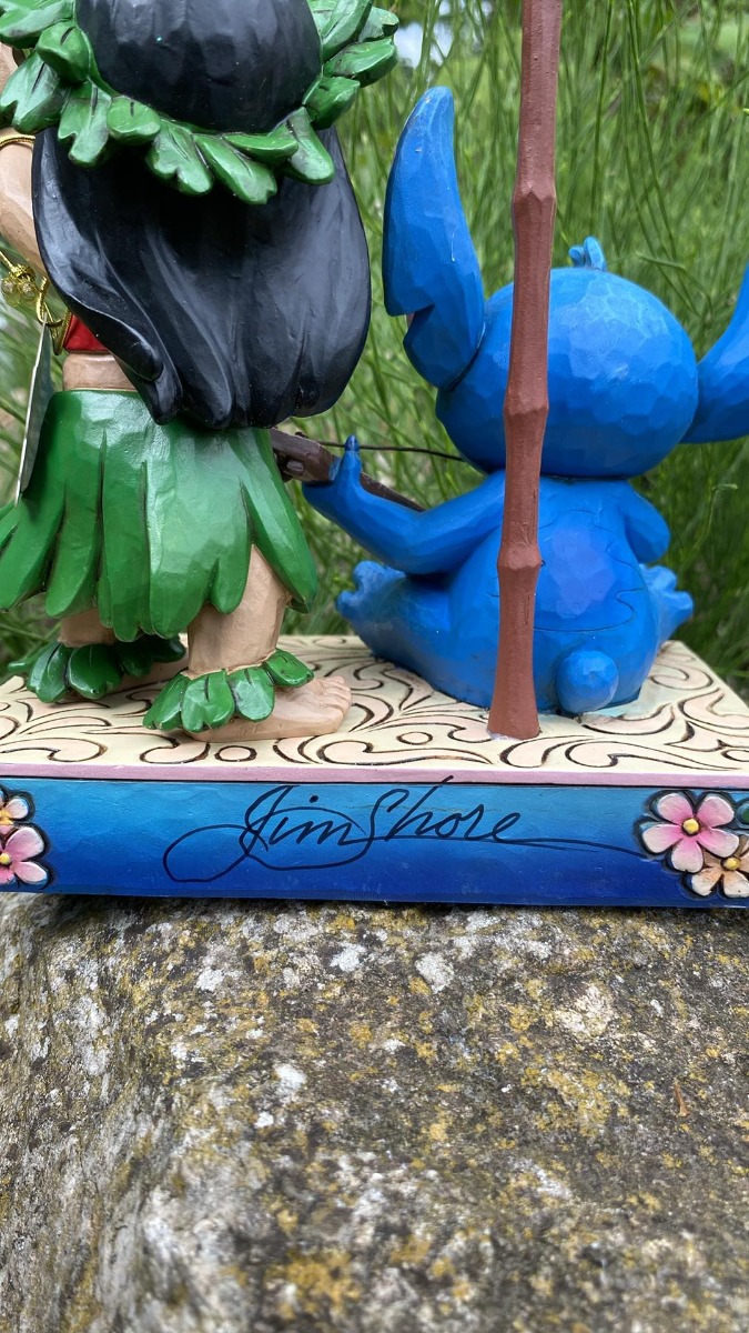 Jim Shore Disney Traditions Lilo and Stitch Figurine - Signed by Jim Shore Jim Shore Disney Traditions Lilo and Stitch Figurine - Signed by Jim Shore
