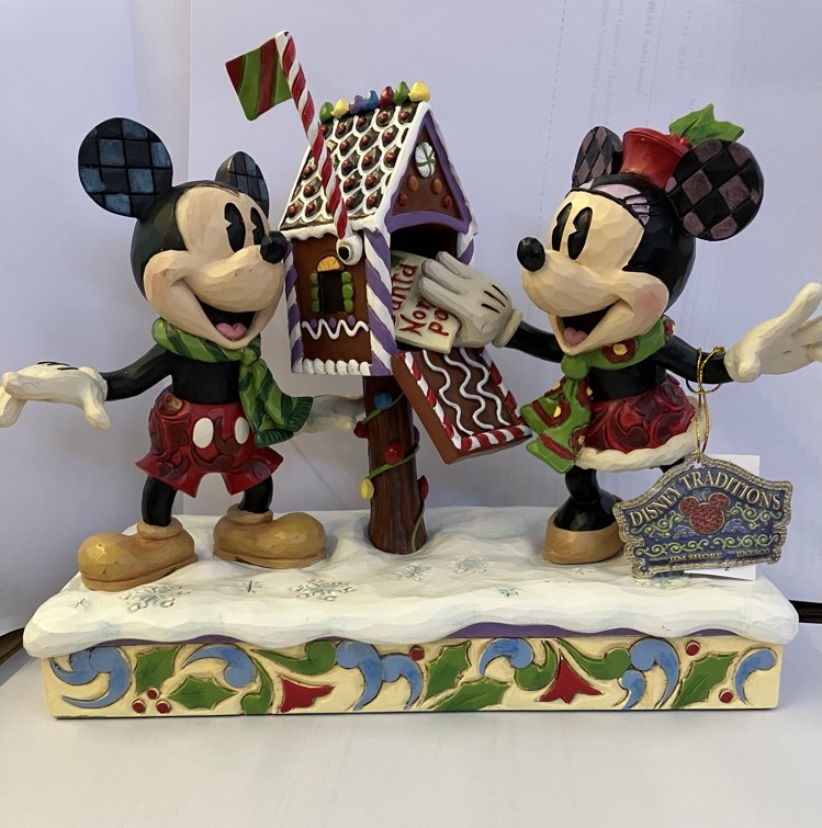 Jim Shore Disney Traditions Mickey & Minnie Mouse Posting a Christmas Letter - Signed by Jim Shore Jim Shore Disney Traditions Mickey & Minnie Mouse Posting a Christmas Letter - Signed by Jim Shore