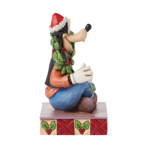 Jim Shore Disney Traditions A Goofy Christmas Holiday Goofy Figurine