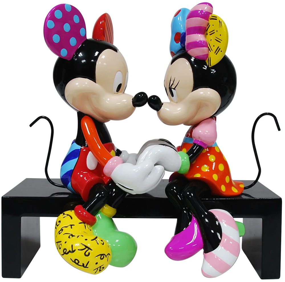 Disney Britto Mickey and Minnie Mouse Love Figurine Disney Britto Mickey and Minnie Mouse Love Figurine