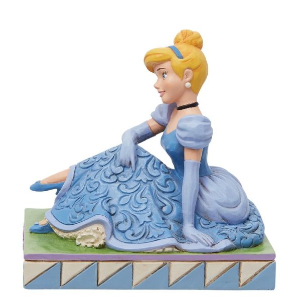 Jim Shore Disney Traditions Compassionate and Carefree (Cinderella Figurine) Jim Shore Disney Traditions Compassionate and Carefree (Cinderella Figurine)