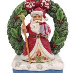 Jim Shore Heartwood Creek Santa in Wreath Figurine