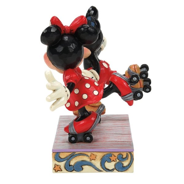 Jim Shore Disney Traditions A Sweet Skate (Mickey & Minnie Skating)