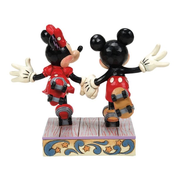 Jim Shore Disney Traditions A Sweet Skate (Mickey & Minnie Skating) Jim Shore Disney Traditions A Sweet Skate (Mickey & Minnie Skating)