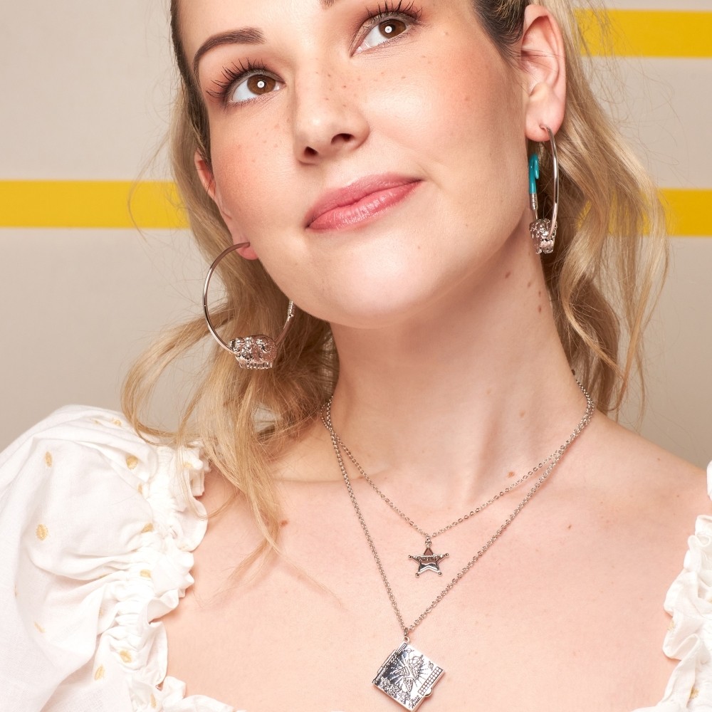 Disney Pixar Toy Story White Gold-Plated Pizza Planet Box Necklace - DSN1001 Disney Pixar Toy Story White Gold-Plated Pizza Planet Box Necklace - DSN1001