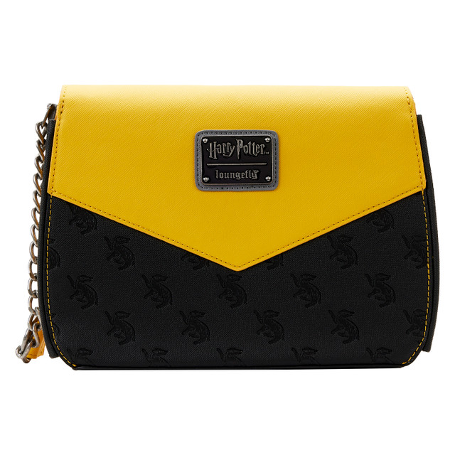 Loungefly Harry Potter: Hufflepuff Chain Strap Crossbody Bag Loungefly Harry Potter: Hufflepuff Chain Strap Crossbody Bag